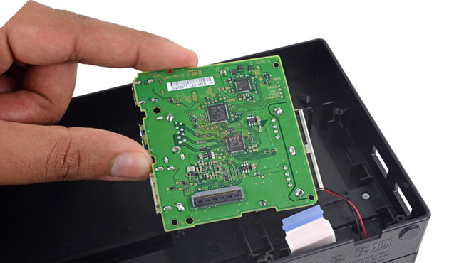 Tháo bung Nintendo Switch: Thiết kế từ NVIDIA, tản nhiệt chất lỏng, 8/10 điểm iFixit 21