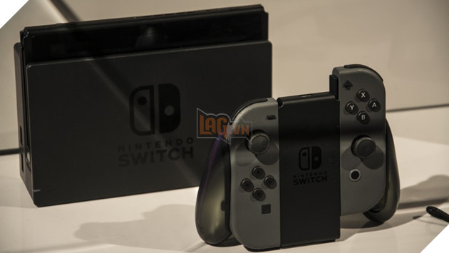 Chưa đầy 2 tuần, Nintendo Switch đã trở thành "gà đẻ trứng vàng", bán được một lèo 1,5 triệu máy