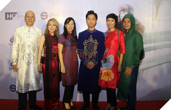 Dàn sao Việt hội ngộ trong buổi ra mắt phim Dạ Cổ Hoài Lang 17