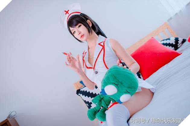 Ngắm nàng Akali Y Tá cực gợi cảm bên cạnh xác ướp Amumu