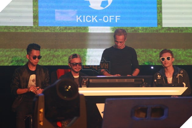 Sony M.A.G Show - Cả sân khấu nóng dần theo từng sự kiện. 7