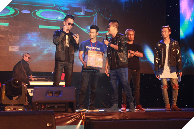 Sony M.A.G Show - Cả sân khấu nóng dần theo từng sự kiện. 8