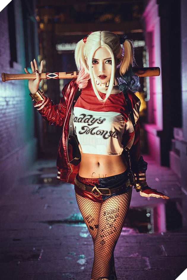 Cosplay "đả nữ" Harley Quinn cực gợi cảm trong Biệt Đội Cảm Tử Suicide Squad
