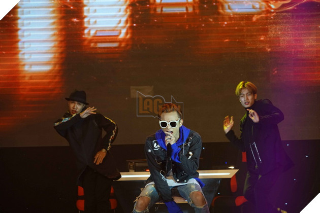 Tổng hợp các hình ảnh sôi động tại sự kiện Sony M.A.G Show 12