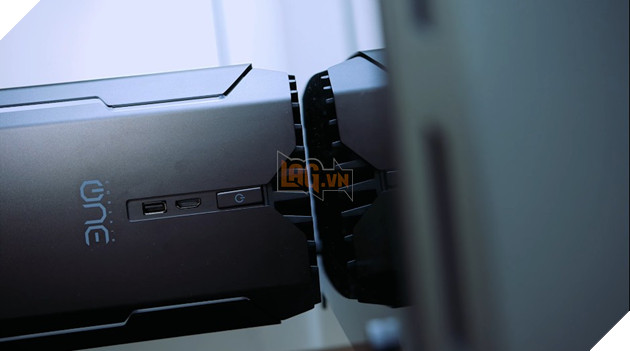 Corsair giới thiệu PC gaming siêu nhỏ gọn có tích hợp tản nhiệt nước 5