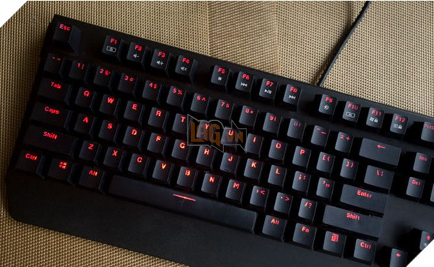 Đánh giá tổng quan bàn phím cơ I-rocks K60M Blue Cherry Switch 5