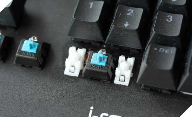 Đánh giá tổng quan bàn phím cơ I-rocks K60M Blue Cherry Switch 9