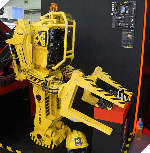 22 hệ thống PC quái dị, đẹp mắt và sáng tạo đến độ chẳng còn giống PC nữa