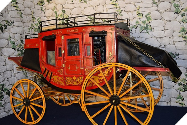 22 hệ thống PC quái dị, đẹp mắt và sáng tạo đến độ chẳng còn giống PC nữa