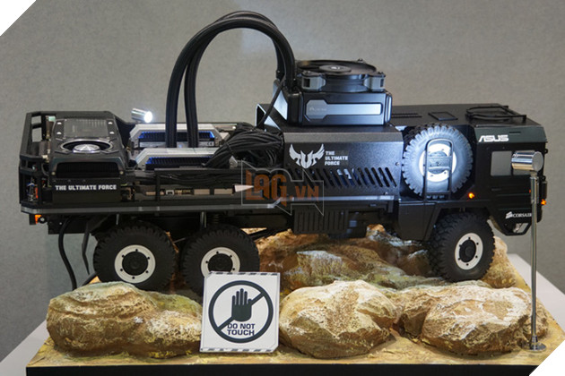 22 hệ thống PC quái dị, đẹp mắt và sáng tạo đến độ chẳng còn giống PC nữa