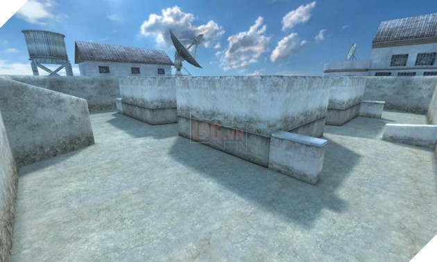 CFL map doanh trại