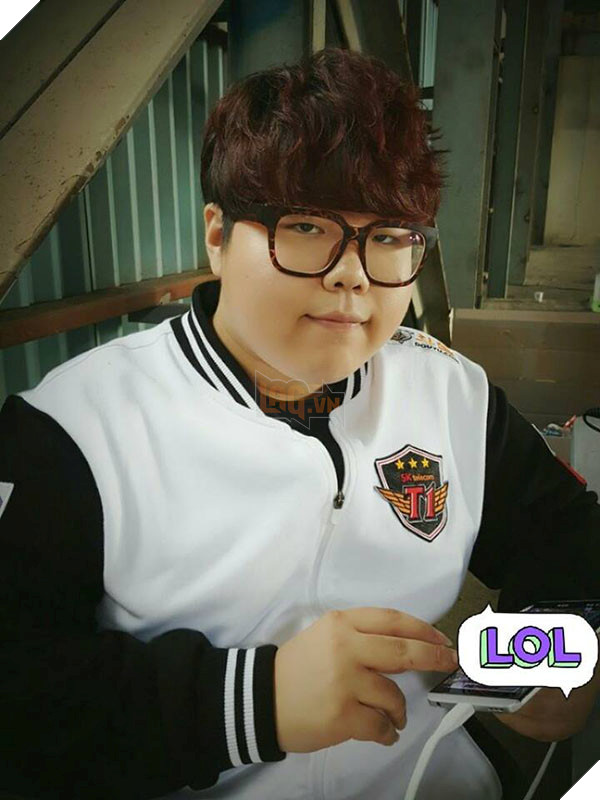 Ngắm nhìn dàn đồng phục của SKT T1 ngay trước thềm chung kết LCK Mùa Xuân 2017