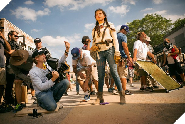 Ông hoàng cháy nổ tiết lộ kĩ thuật tốn kém 15 triệu đô trong bom tấn Transformers phần mới nhất - Ảnh 3.