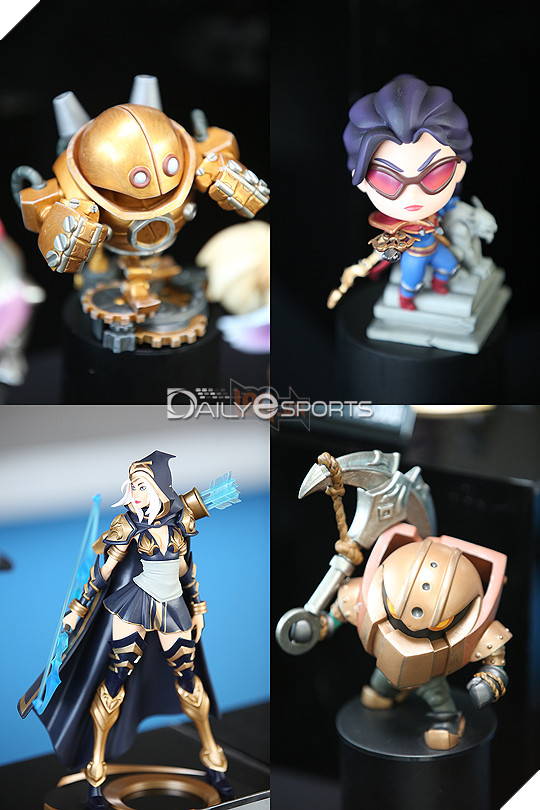 Trước khi siêu đại chiến giữa SKT và KT Rolster diễn ra, quang cảnh nơi thi đấu trông như thế này đây