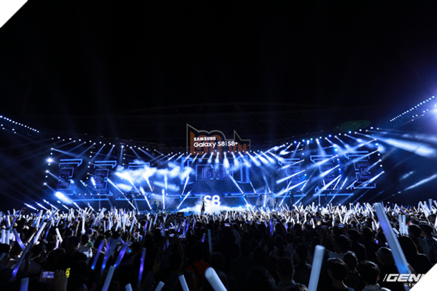 
Rất đông các bạn trẻ đến tham dự sự kiện này.
