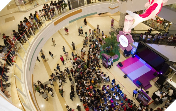 Sự kiện giao lưu với đoàn làm phim Em chưa 18 tại Bình Dương 4