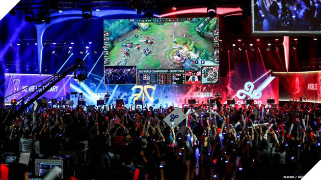 Sự thật bất ngờ: 42% người hâm mộ chỉ xem chứ không hề chơi eSports