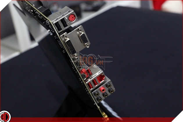 MSI B3550 Tomahawk socket AM4 - Bo mạch chủ đáng đồng tiền bát gạo cho hệ thống gaming Ryzen của bạn 6