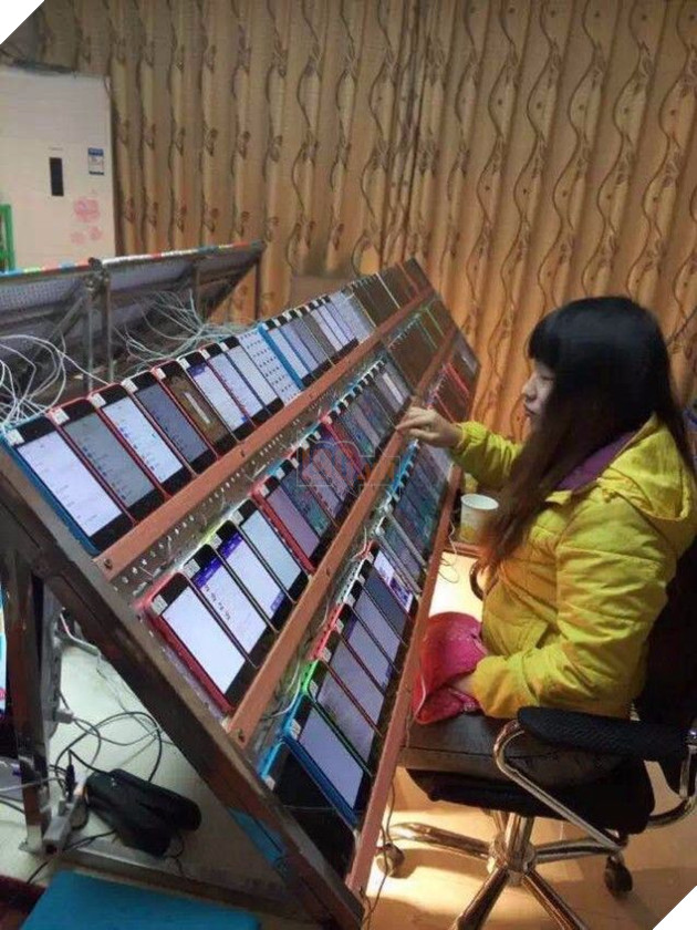 Thâm nhập "động bàn tơ" chuyên cày game với hơn 1000 chiếc máy di động