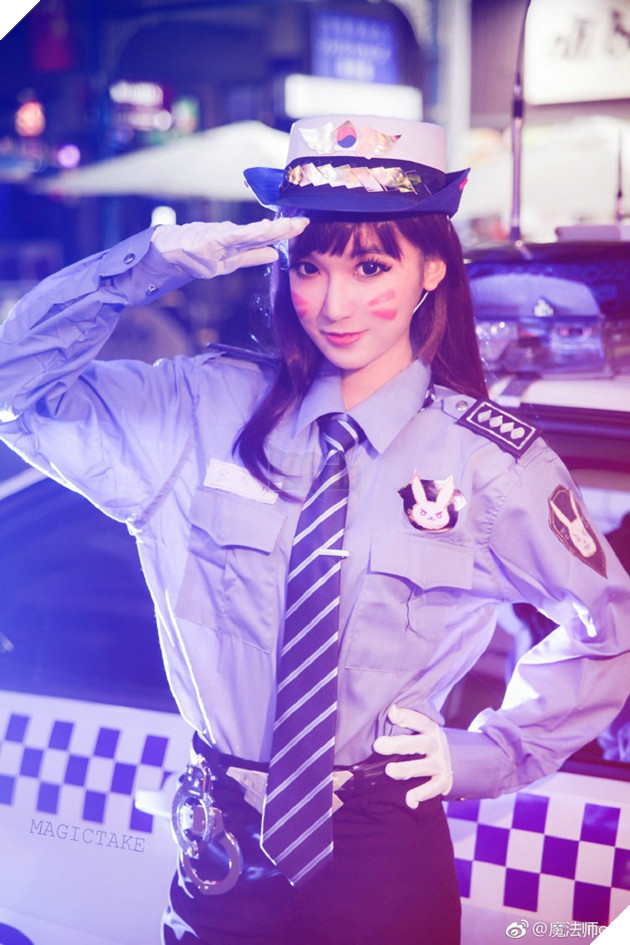 Cosplay nữ cảnh sát D.Va khiến fan hâm mộ không khỏi xao xuyến