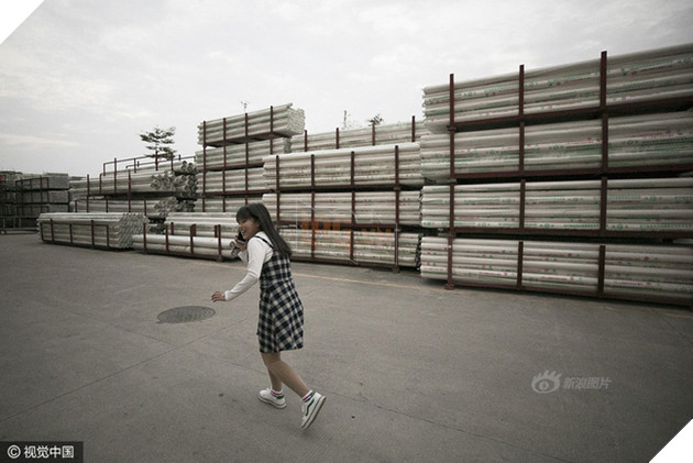 Nghẹn ngào trước tâm tư của cô gái 18 tuổi với cuộc sống công nhân ở nhà máy sản xuất đồ chơi tình dục - ảnh 4