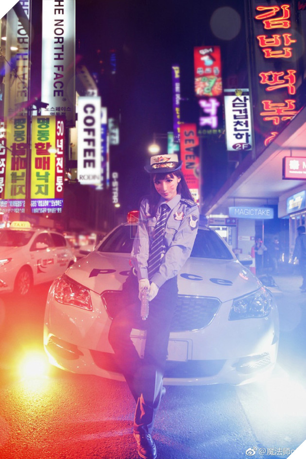 Cosplay nữ cảnh sát D.Va khiến fan hâm mộ không khỏi xao xuyến