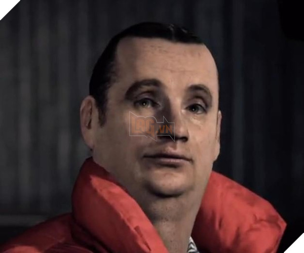 Barry Wheever - Bạn thân kiêm quản lý của Wake