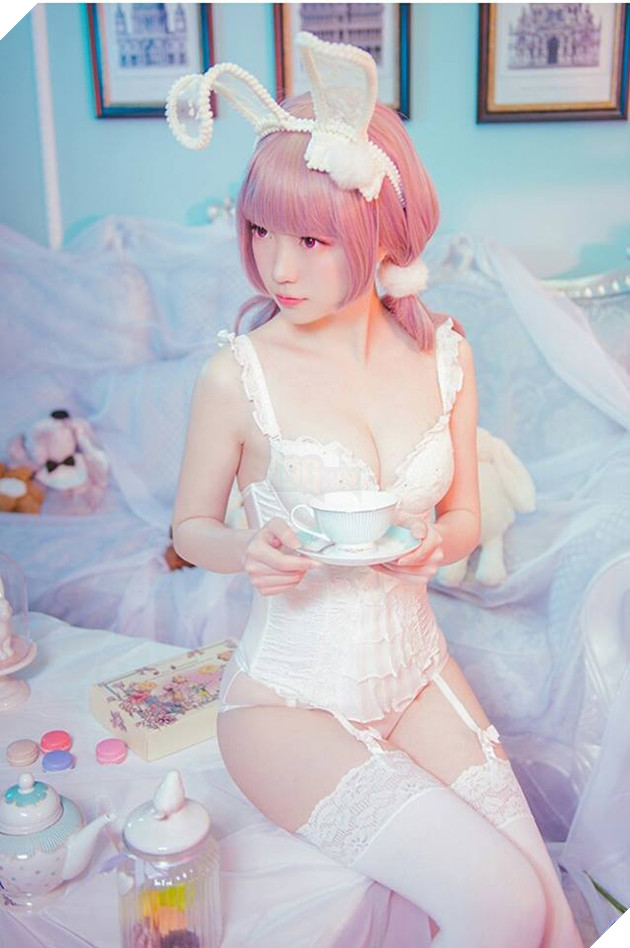 Cosplay Bunny Thỏ Ngọc cực dễ thương nhưng không kém phần nóng bỏng