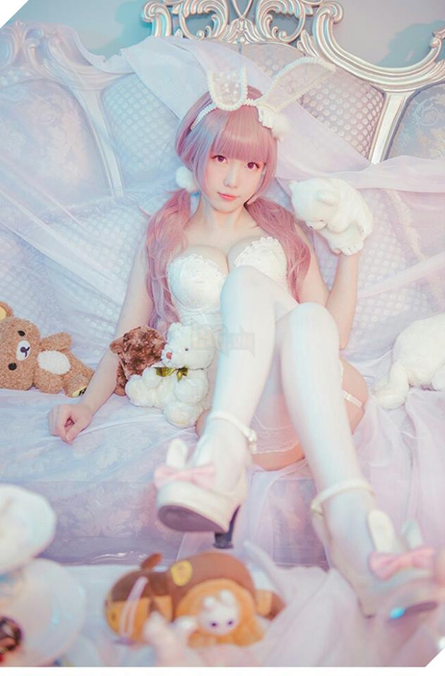 Cosplay Bunny Thỏ Ngọc cực dễ thương nhưng không kém phần nóng bỏng