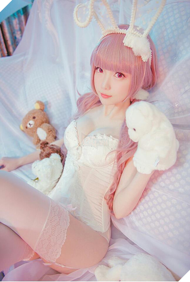 Cosplay Bunny Thỏ Ngọc cực dễ thương nhưng không kém phần nóng bỏng