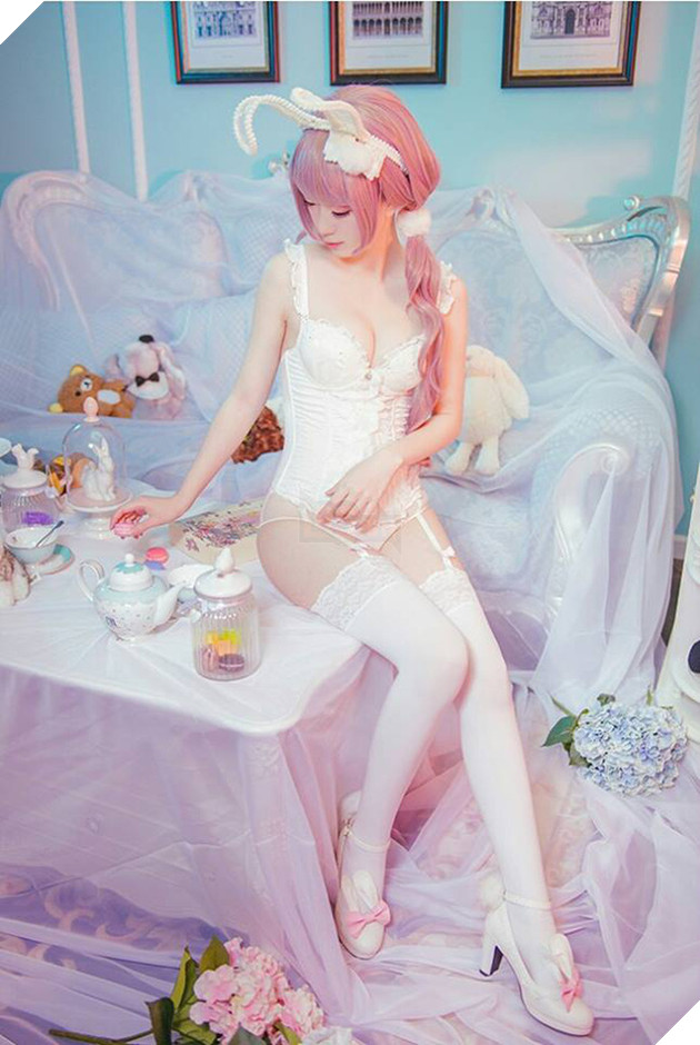 Cosplay Bunny Thỏ Ngọc cực dễ thương nhưng không kém phần nóng bỏng