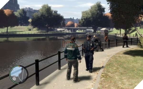 Sara cho rằng Rockstar cố tình cho một nhân vật chính người Nga vào GTA IV