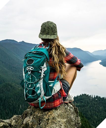 Đừng quên chuẩn bị đầy đủ dụng cụ cá nhân và cả dụng cụ sơ cứu khi đi du lích nơi hoang dã nhé.