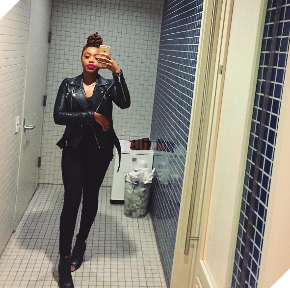 Cô gái này đã mất sạch 33.000 bức ảnh trong máy vì sạc iPhone sai cách - Ảnh 1.