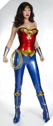 Tất tần tật những mỹ nhân từng vào vai Wonder Woman