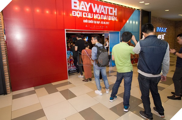  Sự kiện Họp báo ra mắt phim Baywatch 2