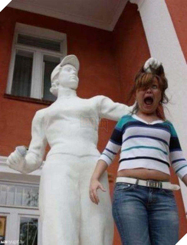 21 dáng chụp ảnh với tượng bao chất không cười, không tính tiền - Ảnh 27.