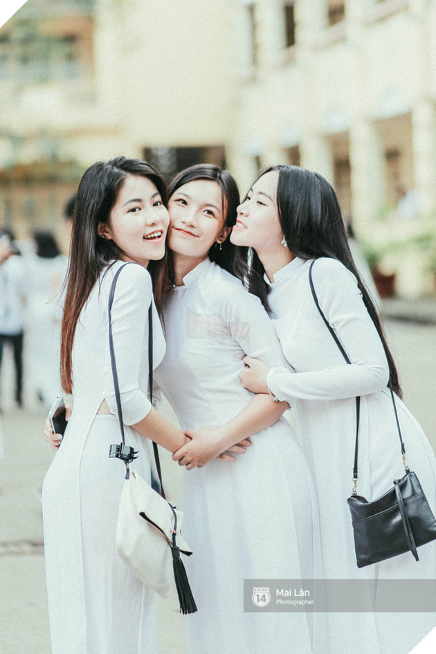 Nh&#236;n những h&#236;nh ảnh chia tay m&#249;a bế giảng, tất cả ch&#250;ng ta sẽ lại nhớ về những năm th&#225;ng học sinh đ&#227; qua - Ảnh 3.