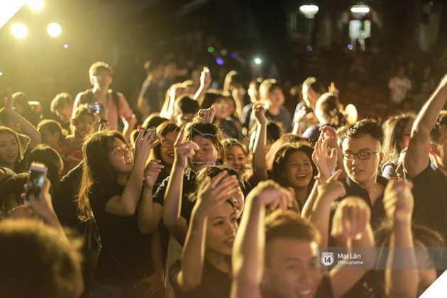 Nh&#236;n những h&#236;nh ảnh chia tay m&#249;a bế giảng, tất cả ch&#250;ng ta sẽ lại nhớ về những năm th&#225;ng học sinh đ&#227; qua - Ảnh 2.