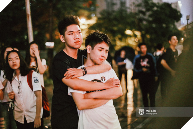 Nh&#236;n những h&#236;nh ảnh chia tay m&#249;a bế giảng, tất cả ch&#250;ng ta sẽ lại nhớ về những năm th&#225;ng học sinh đ&#227; qua - Ảnh 4.