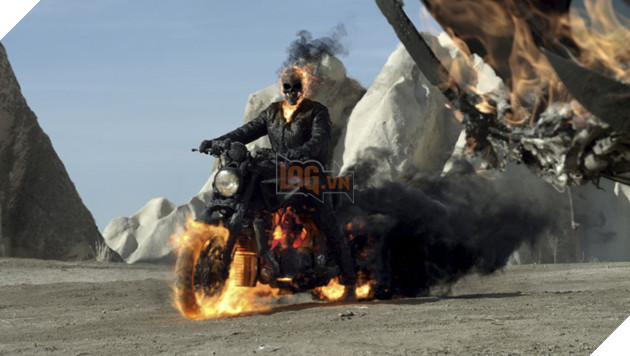 Xếp hạng Top 10 phim siêu anh hùng tệ hại nhất trong lịch sử Marvel và DC