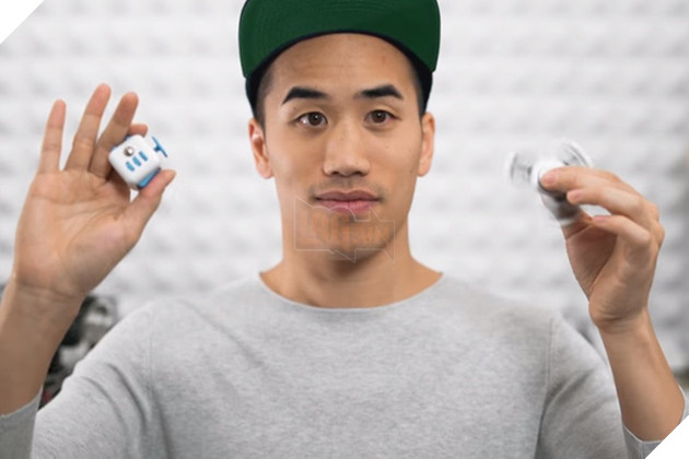 
Andrew Huang - nhà sản xuất nhạc kiêm Youtuber vô cùng tài năng
