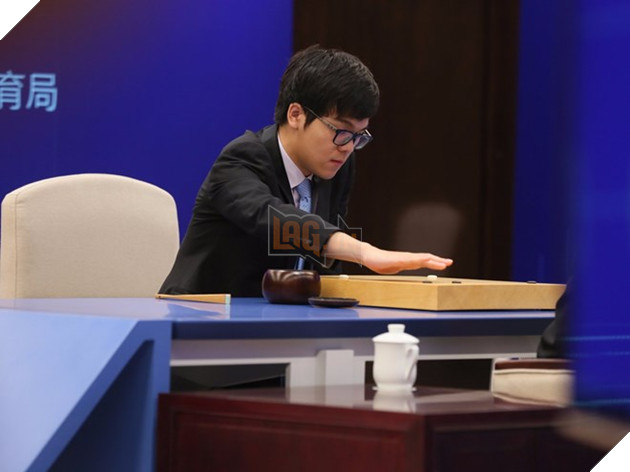 Máy tính trí tuệ nhân tạo Google đánh bại nhà vô địch thế giới cờ vây - Ảnh 1.