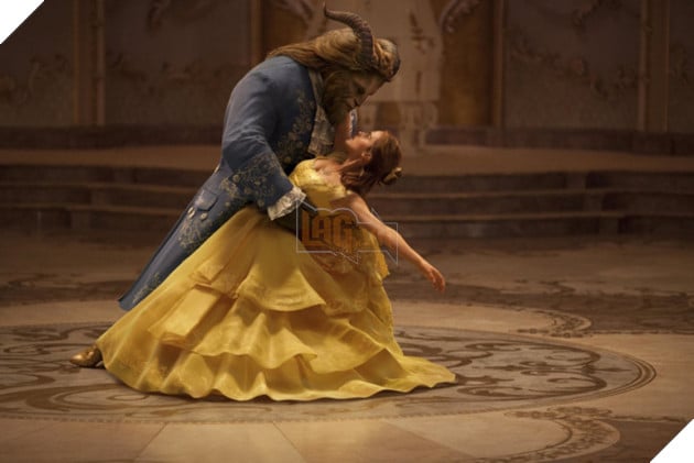 ‘Nguoi dep & Quai vat’ lot top 10 phim an khach nhat moi thoi dai hinh anh 1