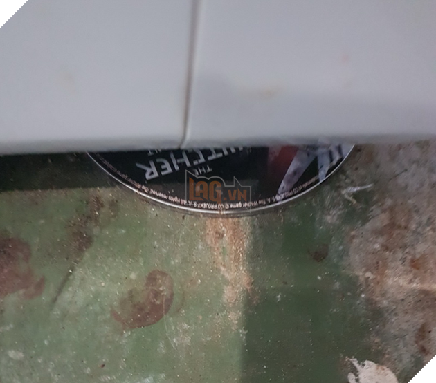 Đắng lòng game thủ bị bố vợ lấy đĩa game 1 triệu ra để kê máy giặt