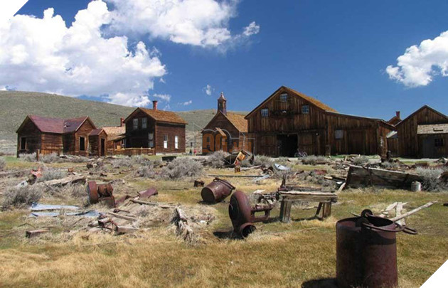 Những hình ảnh rùng rợn ở 10 thành phố ma nổi tiếng thế giới - Ảnh 11.