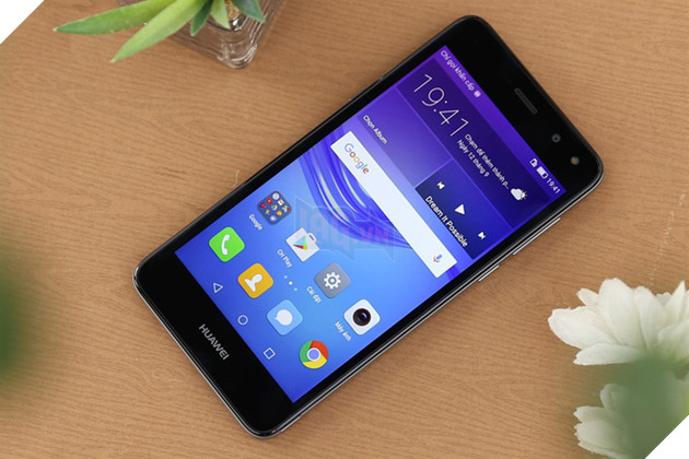 4 smartphone hấp dẫn cho những người không có hầu bao rủng rỉnh - Ảnh 1.