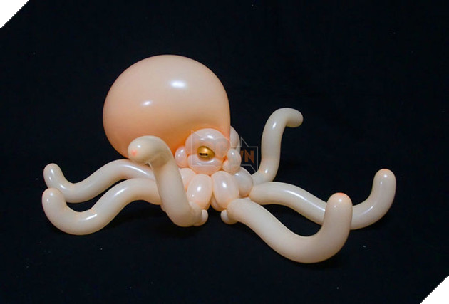 Thế giới động vật sống động được làm từ những quả bóng bay mỏng manh - Ảnh 21.