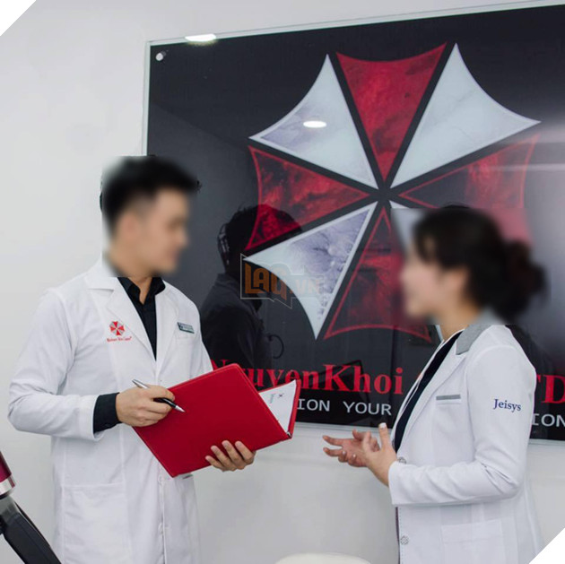Phòng khám Việt Nam đang khiến cả thế giới cười lăn vì dùng y nguyên logo Resident Evil