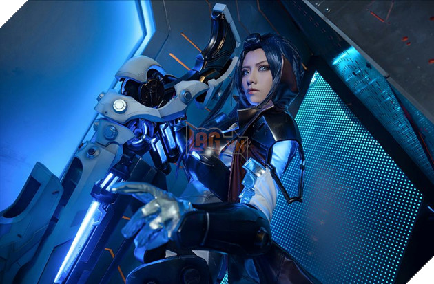 LMHT: Bộ ảnh cosplay Caitlyn Vũ Khí Tối Thượng cứ như bước từ trong game ra 2